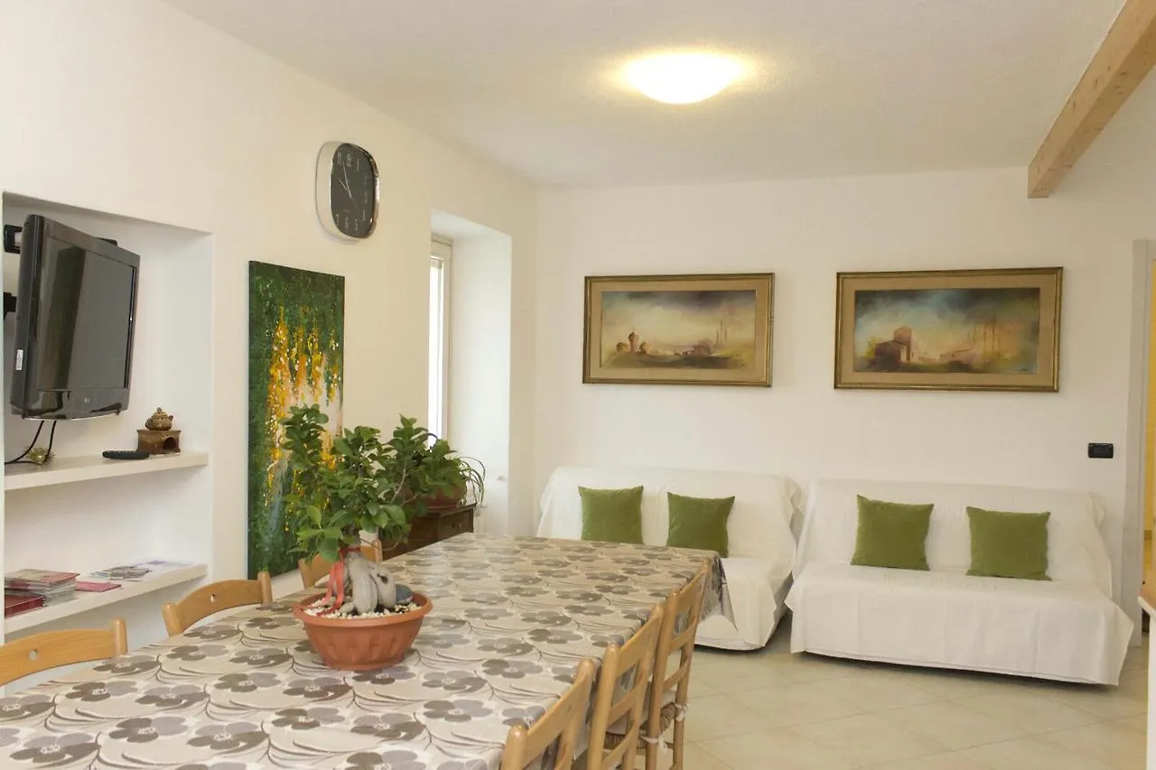 B&B Sweet Moon Zone 0*,  Italy